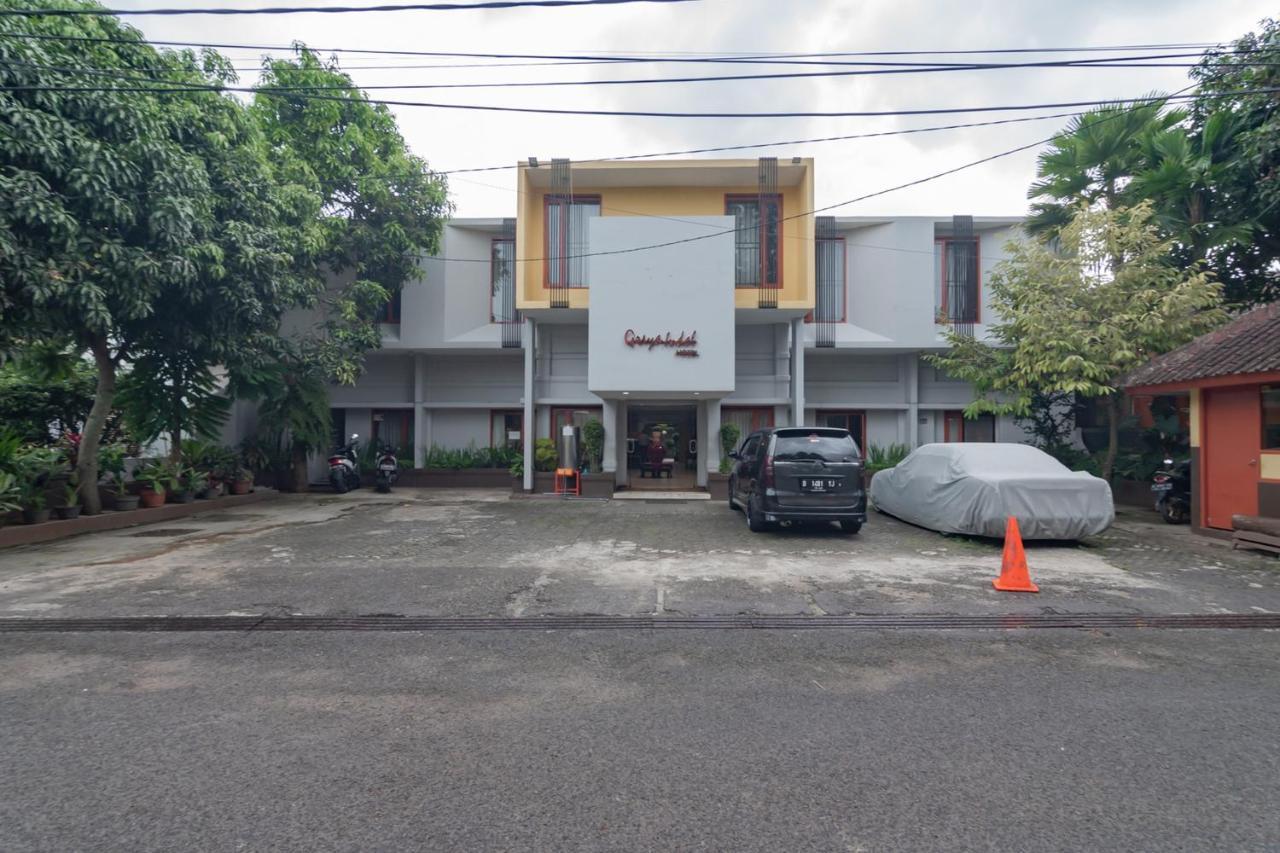 Koolkost Near Station Hotel *