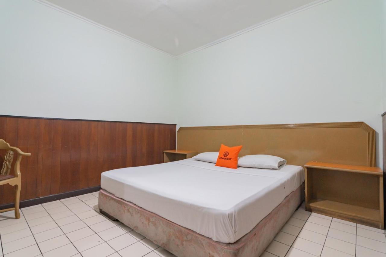 Hotel Koolkost Near Station